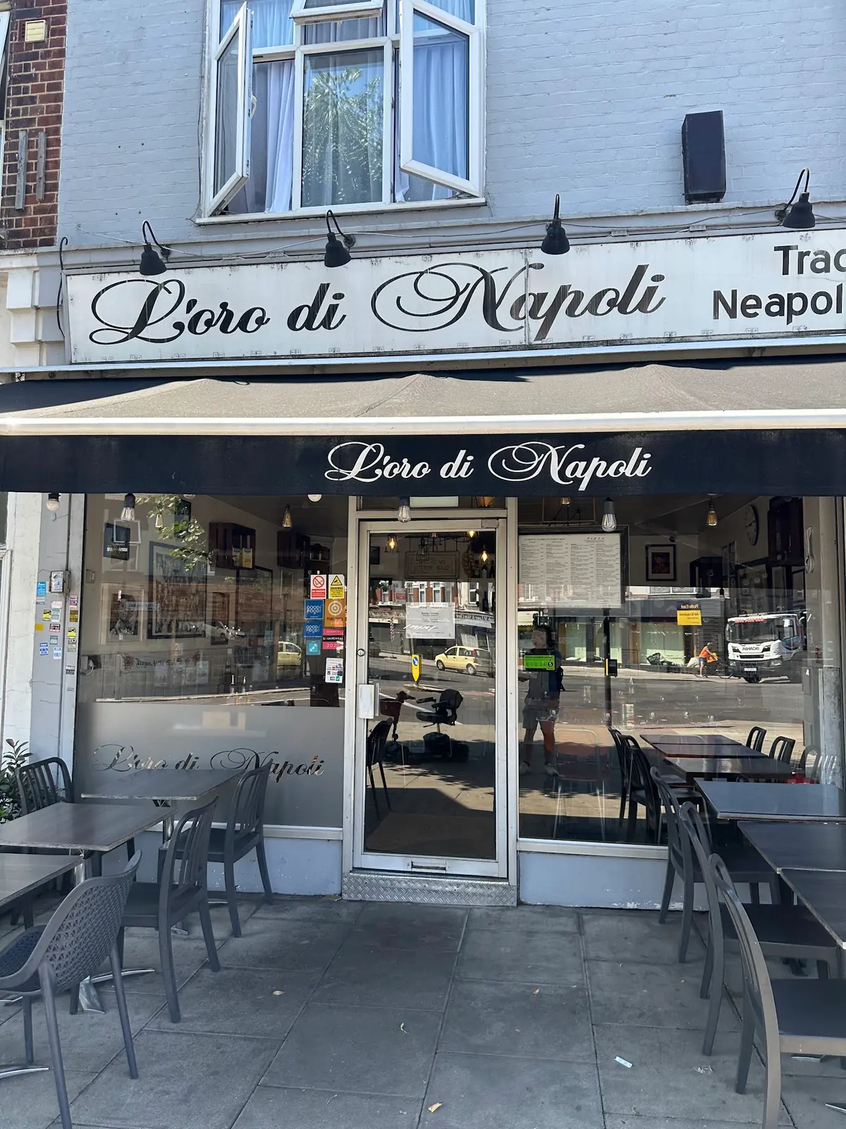 L'oro di Napoli (Ealing) — Restaurants in London
