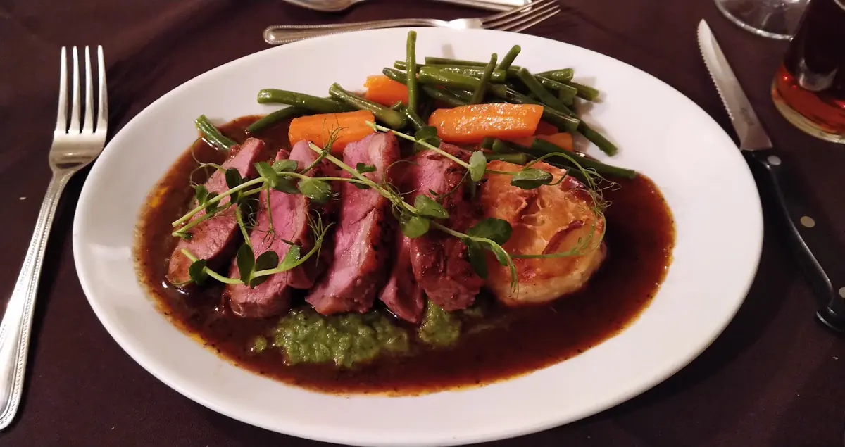 Bistro Le Coq photo (photo 1 of 3)