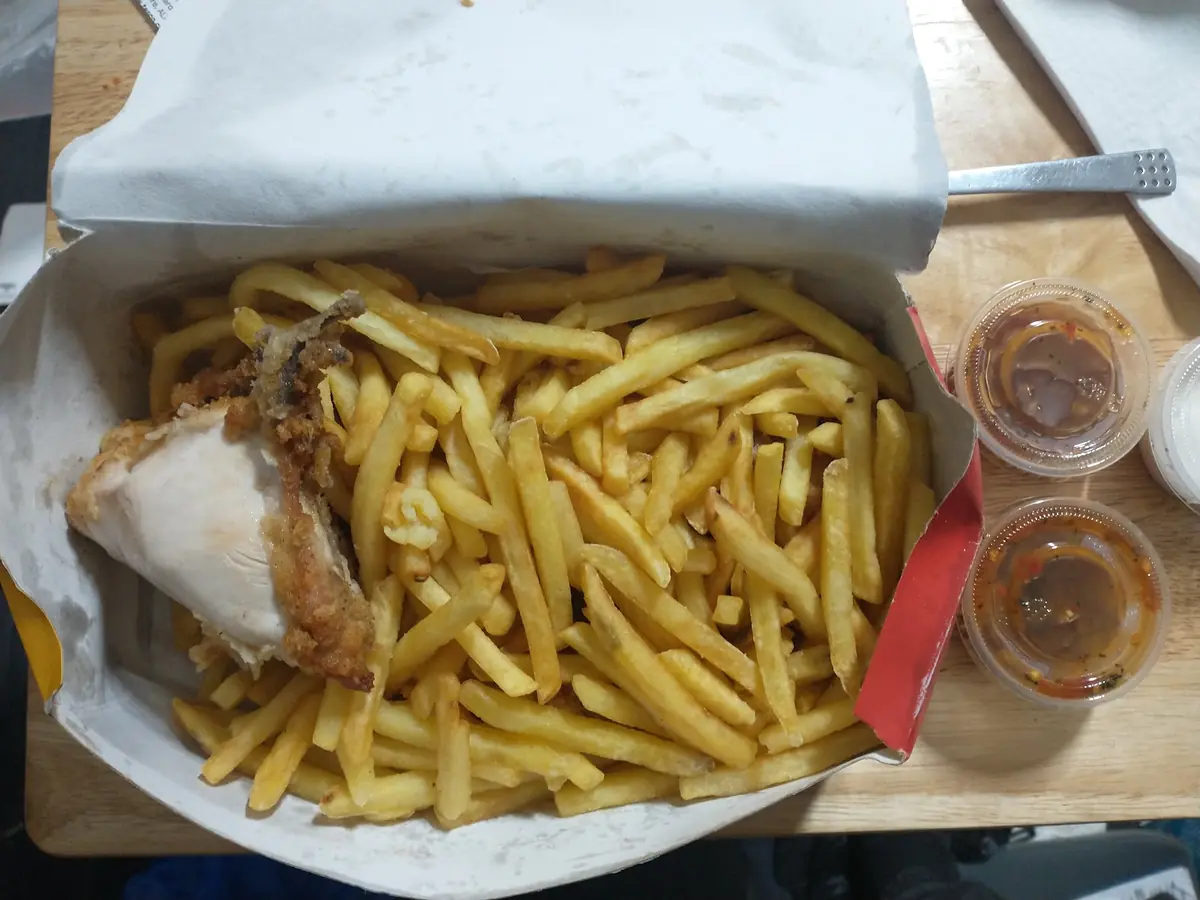 Faraz Fried Chicken photo (photo 2 of 3)