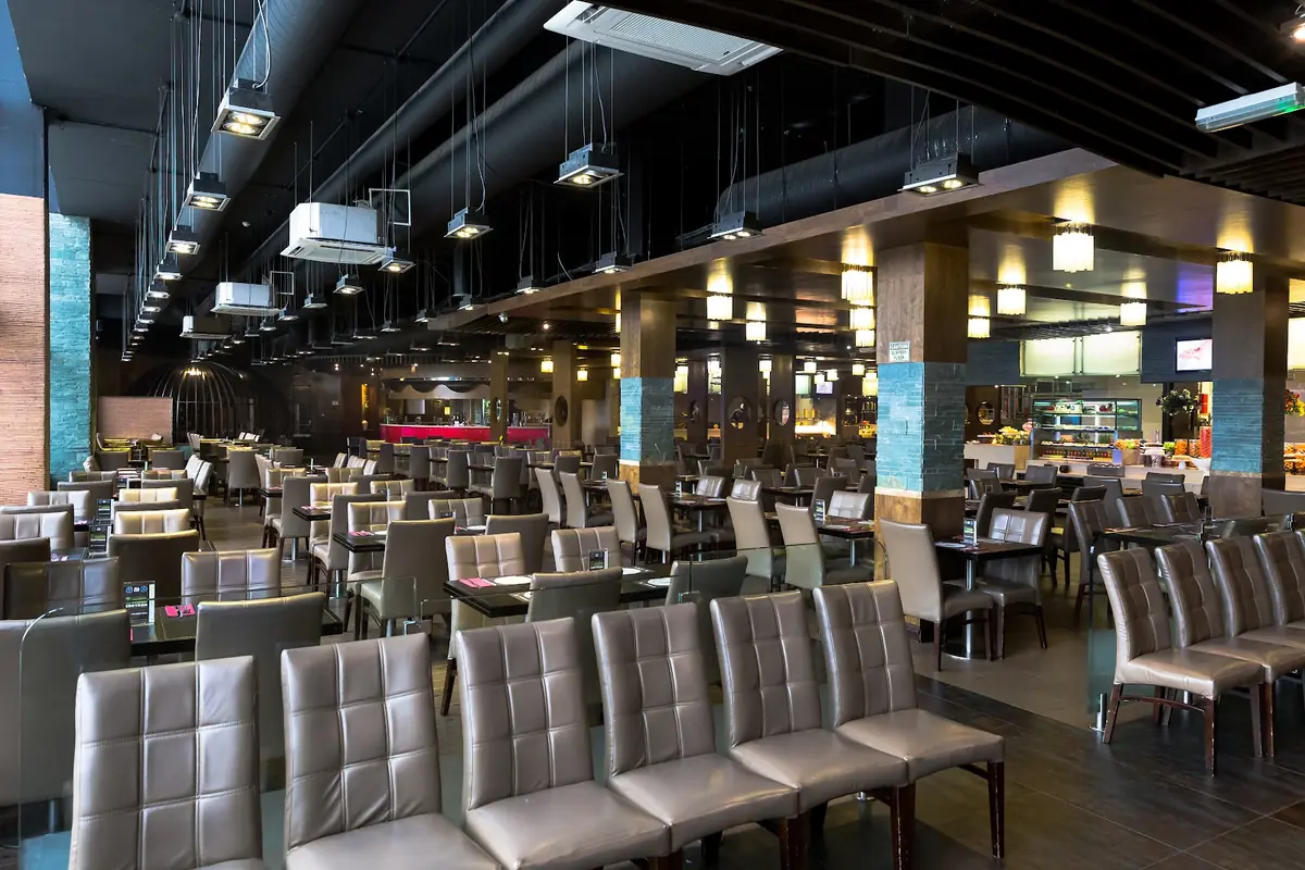 JRC Global Buffet photo (photo 1 of 7)