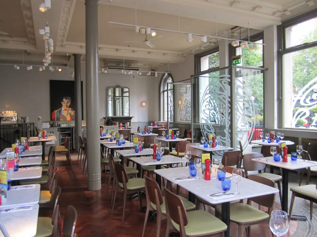 PizzaExpress photo (photo 1 of 3)
