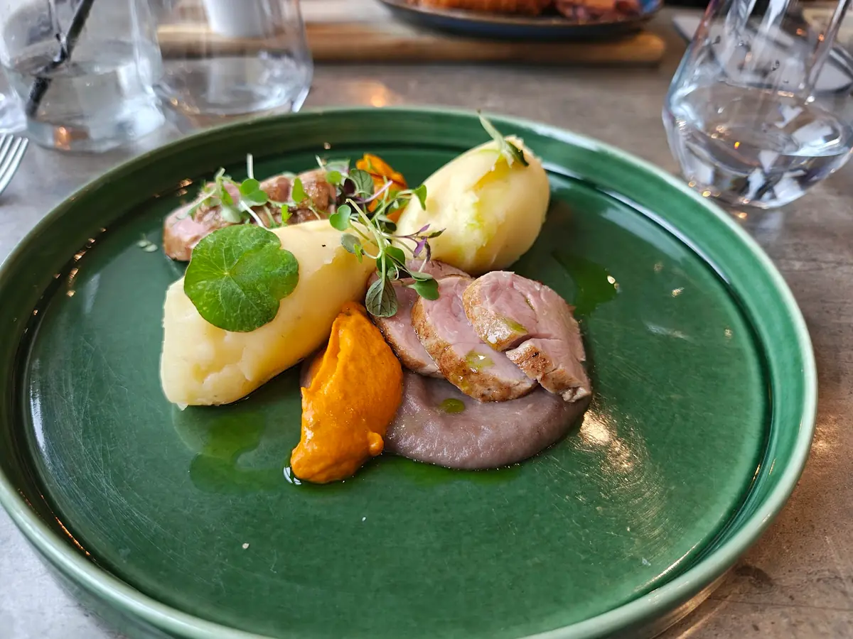 GemNi Restaurant photo (photo 2 of 3)