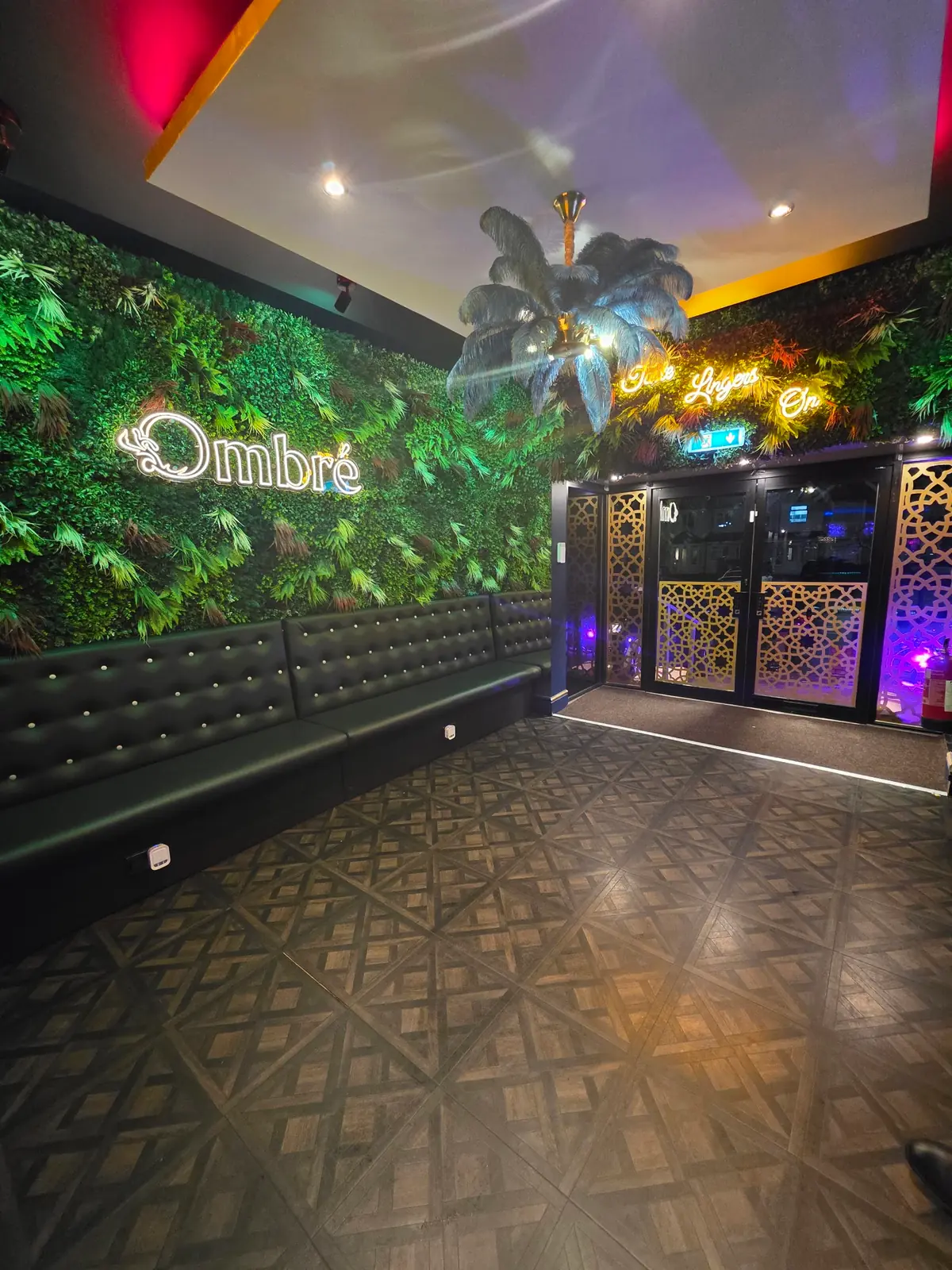 Ombre Grill & Lounge