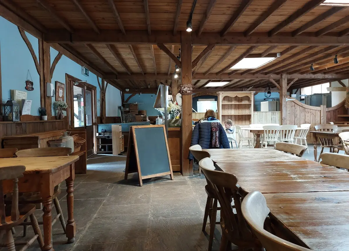 Willow Farm Cafe — Cafes in York