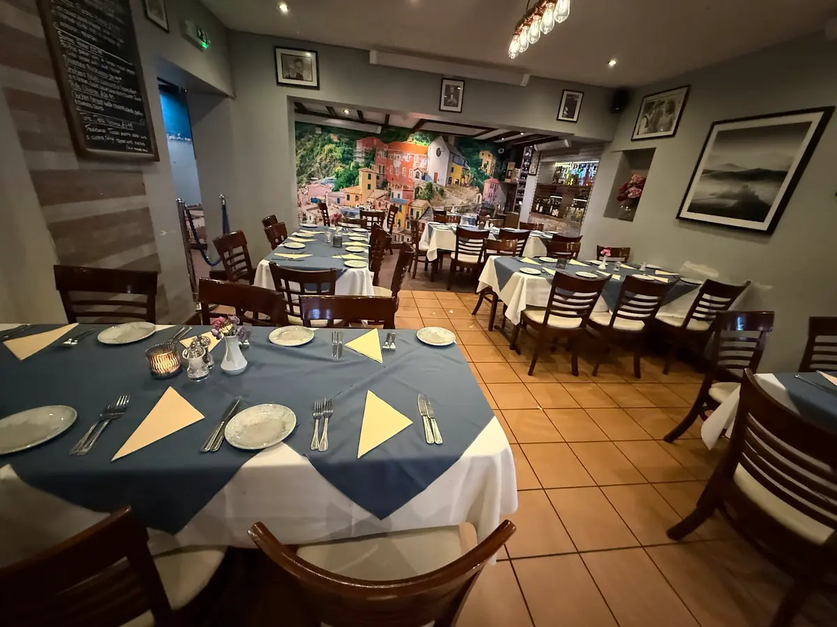 Casa Nostra — Italian restaurants in Bolton