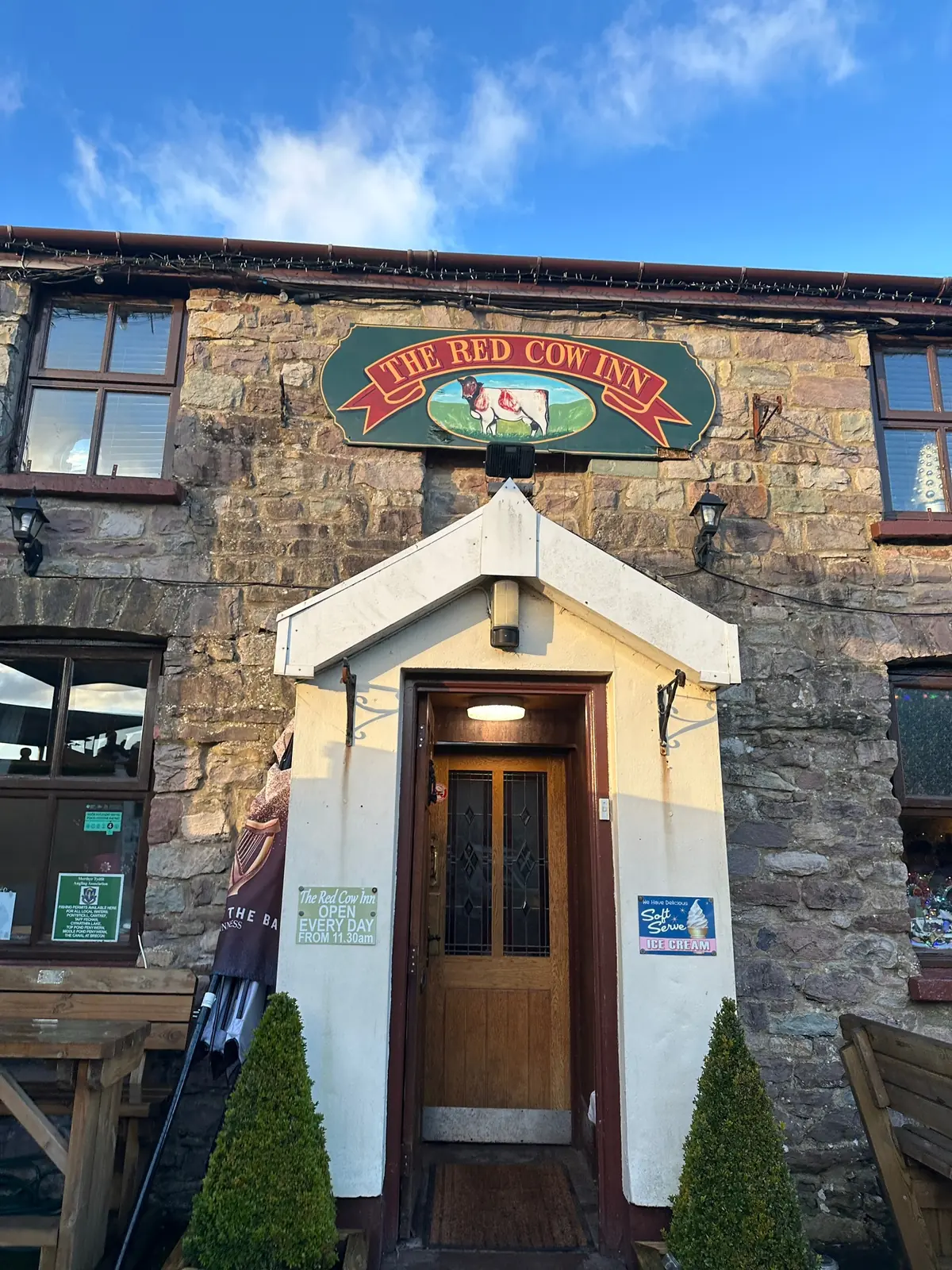 Red Cow Inn photo (photo 1 of 3)