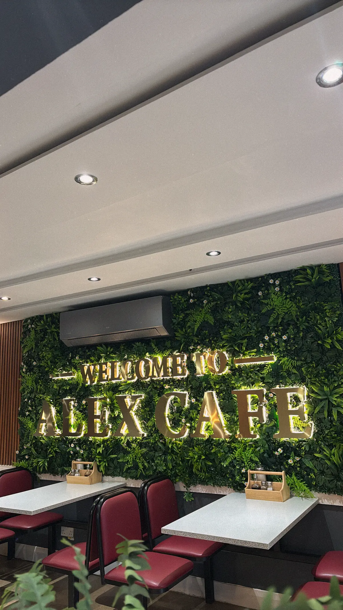 Alex’s Cafe — Cafes in Guildford