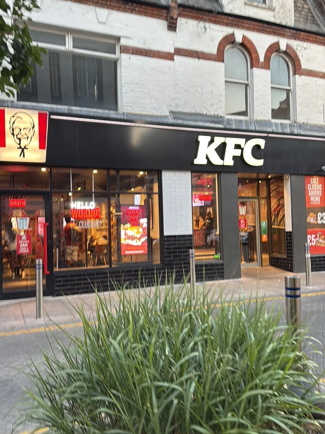 KFC Woking - Chertsey Road — Fast Food in Woking