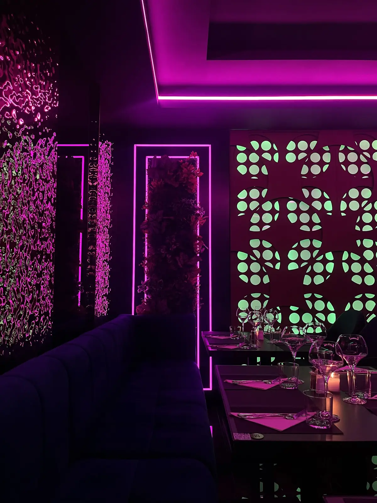 Secret Garden Bar & Lounge photo (photo 3 of 3)