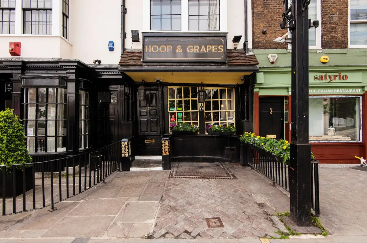 The Hoop and Grapes photo (photo 1 of 3)
