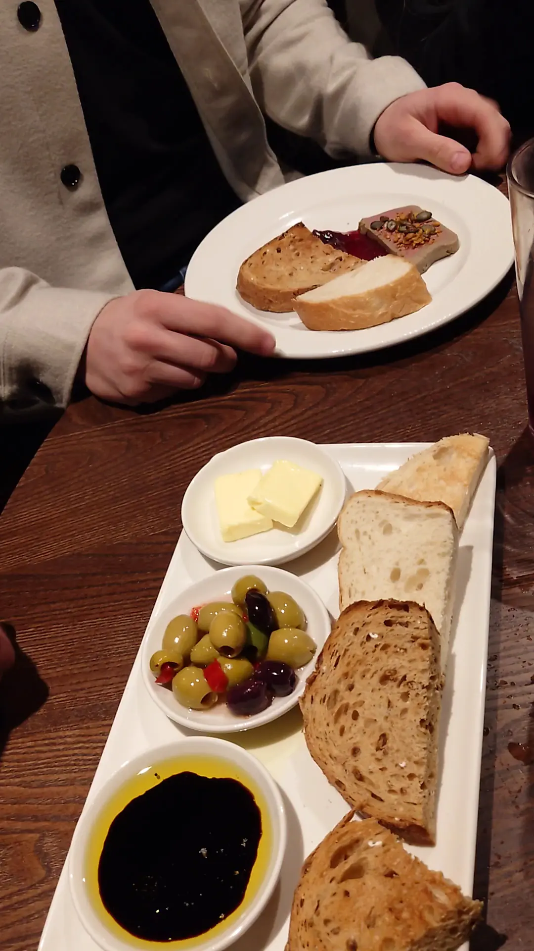 The White Hart photo (photo 1 of 3)