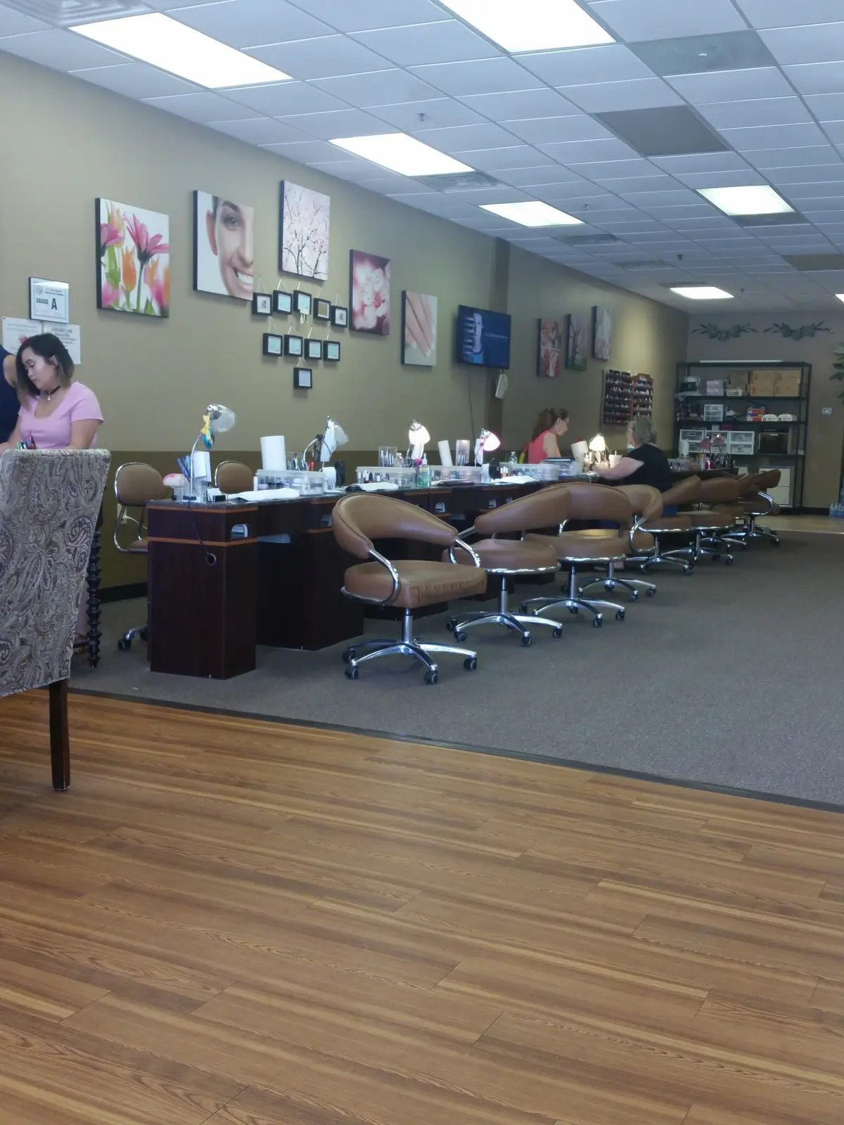 Nails Studio 2 photo (photo 1 of 3)