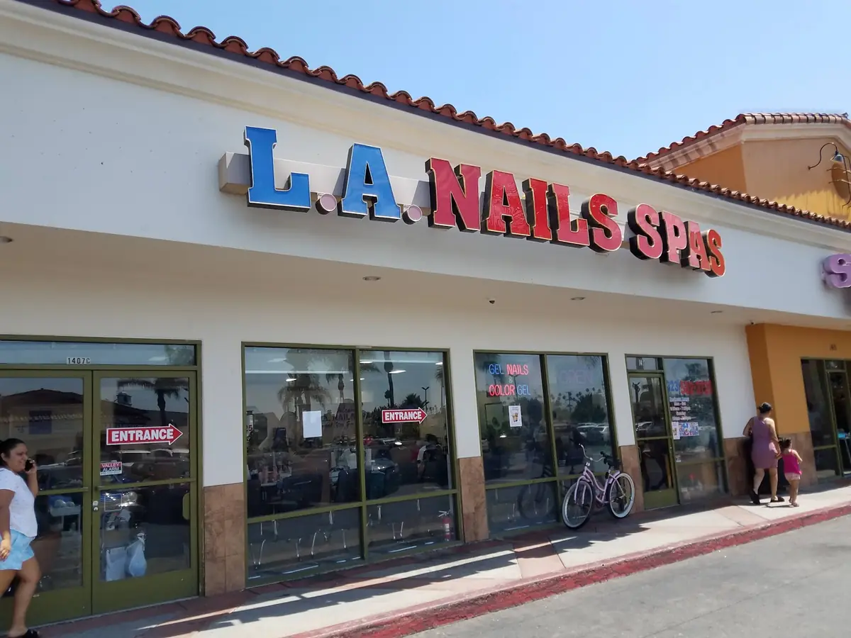 L.A. Nails Spas photo (photo 1 of 3)