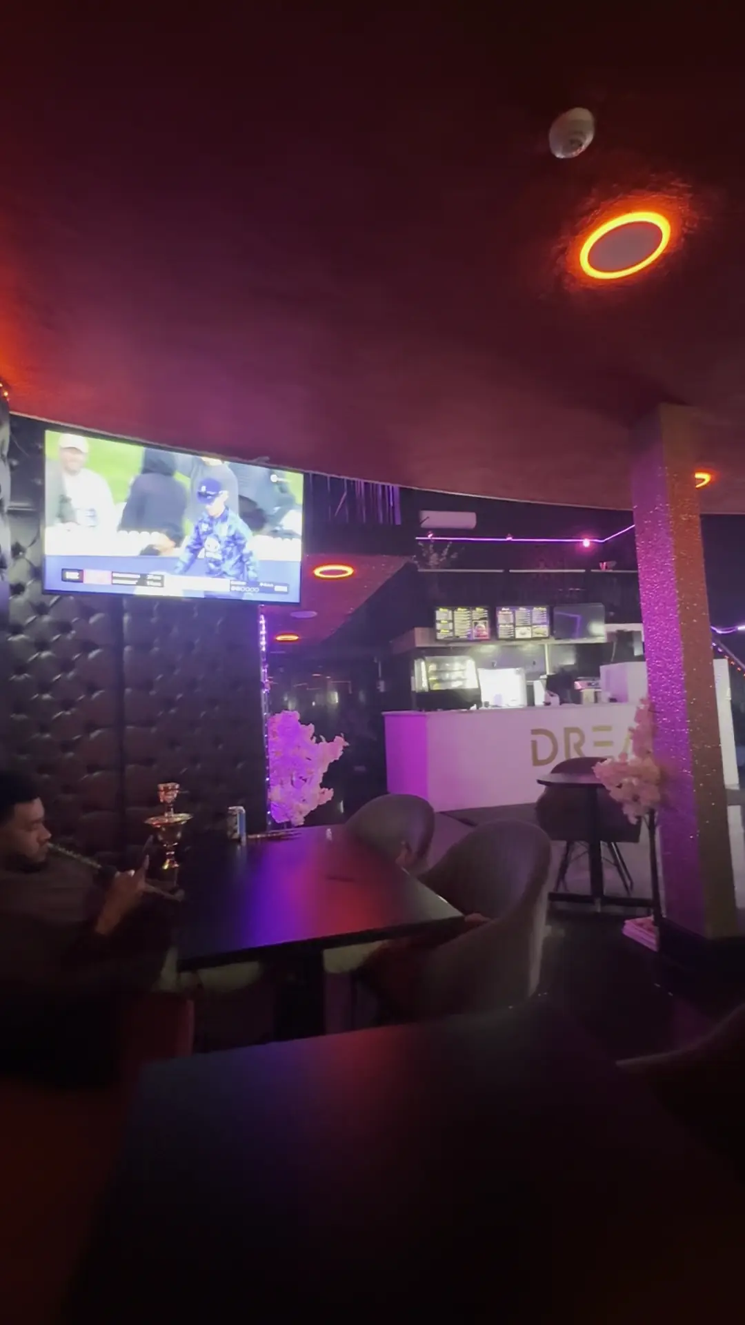 Dream Lounge photo (photo 2 of 3)