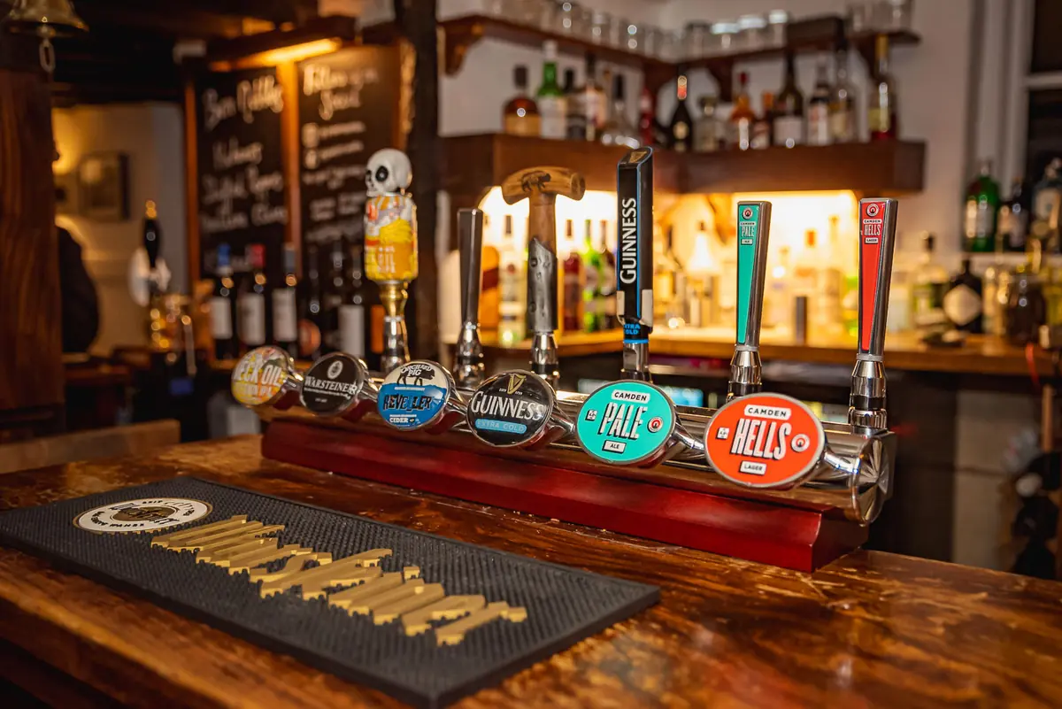 Inside The Five Elms, Aylesbury