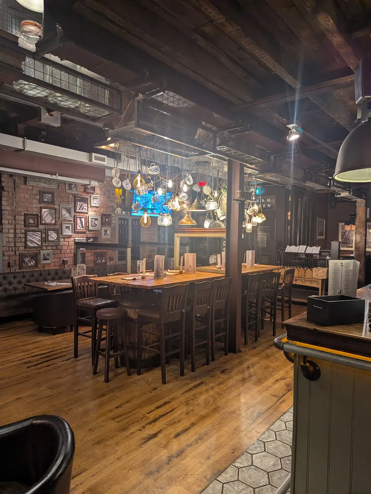 City Tavern photo (photo 2 of 3)