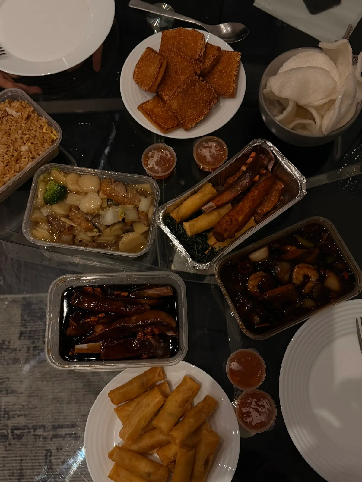 Jade Palace Restaurant photo (photo 2 of 3)
