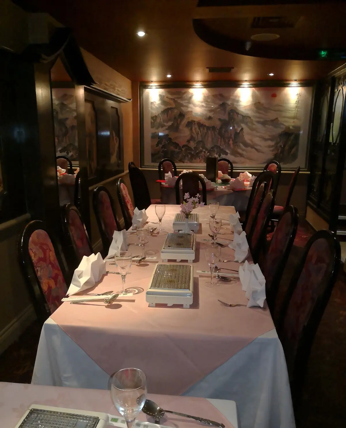 Jade Palace Restaurant photo (photo 3 of 3)