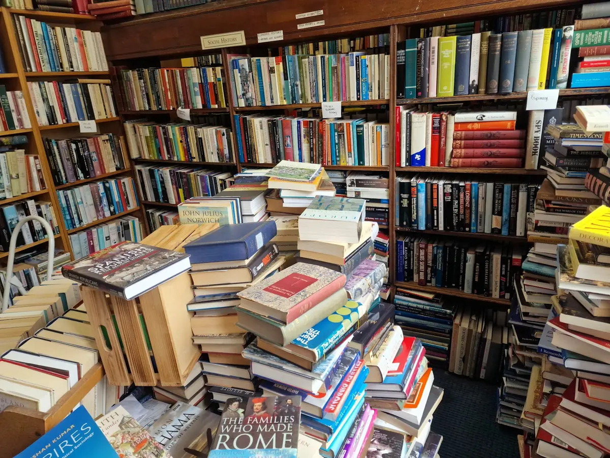 Bookcase photo (photo 3 of 3)