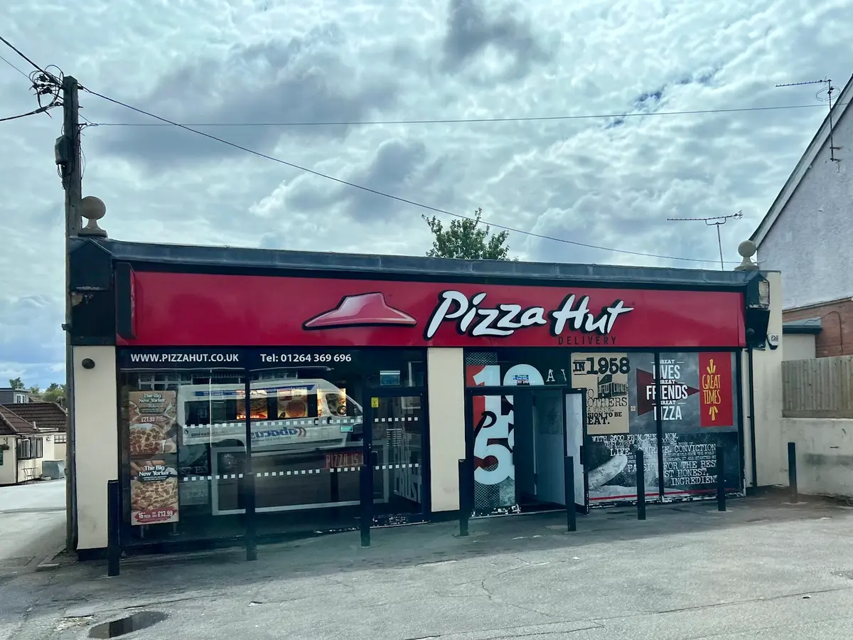 Pizza Hut Andover photo (photo 3 of 3)