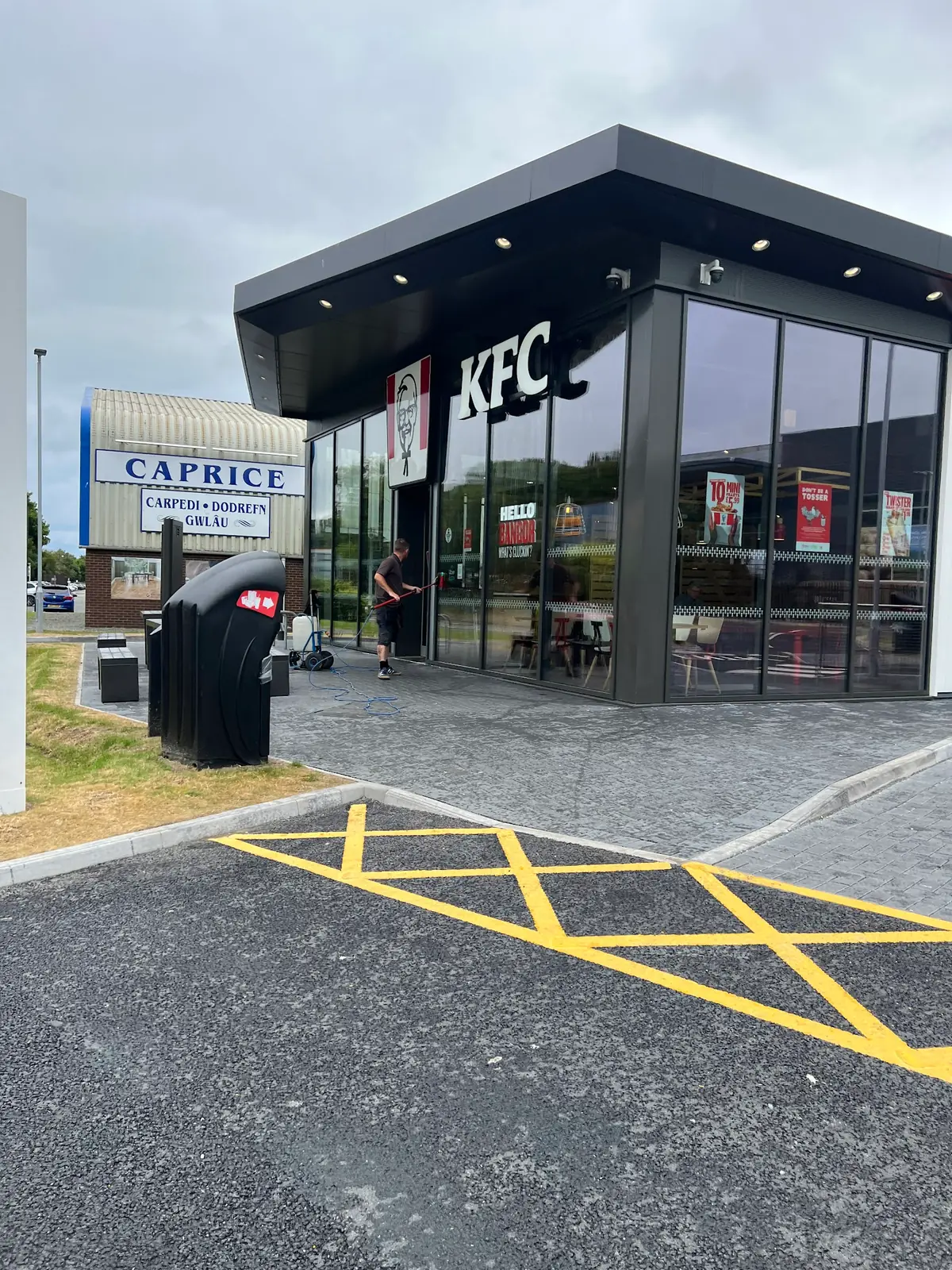 KFC Bangor - Caernarfon Road