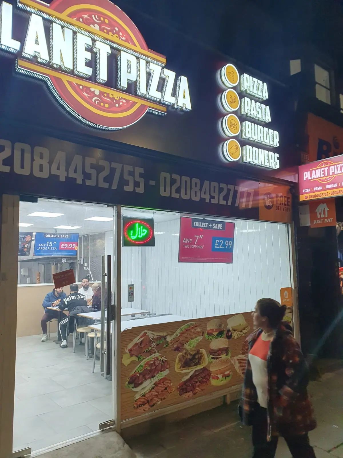 Planet Pizza photo (photo 1 of 3)