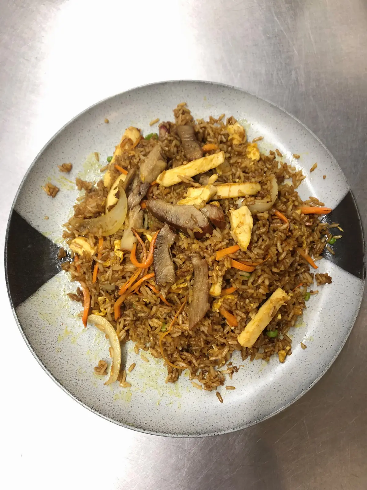 HONG KONG HOUSE Chinese Takeaway photo (photo 1 of 3)