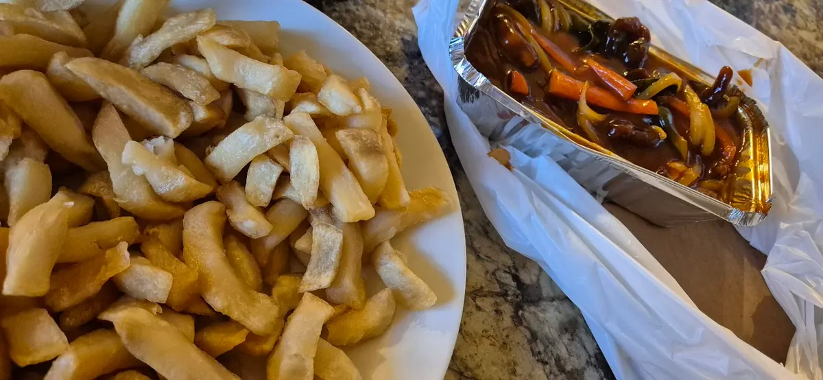 Wong's Takeaway . — Restaurants in Rhyl