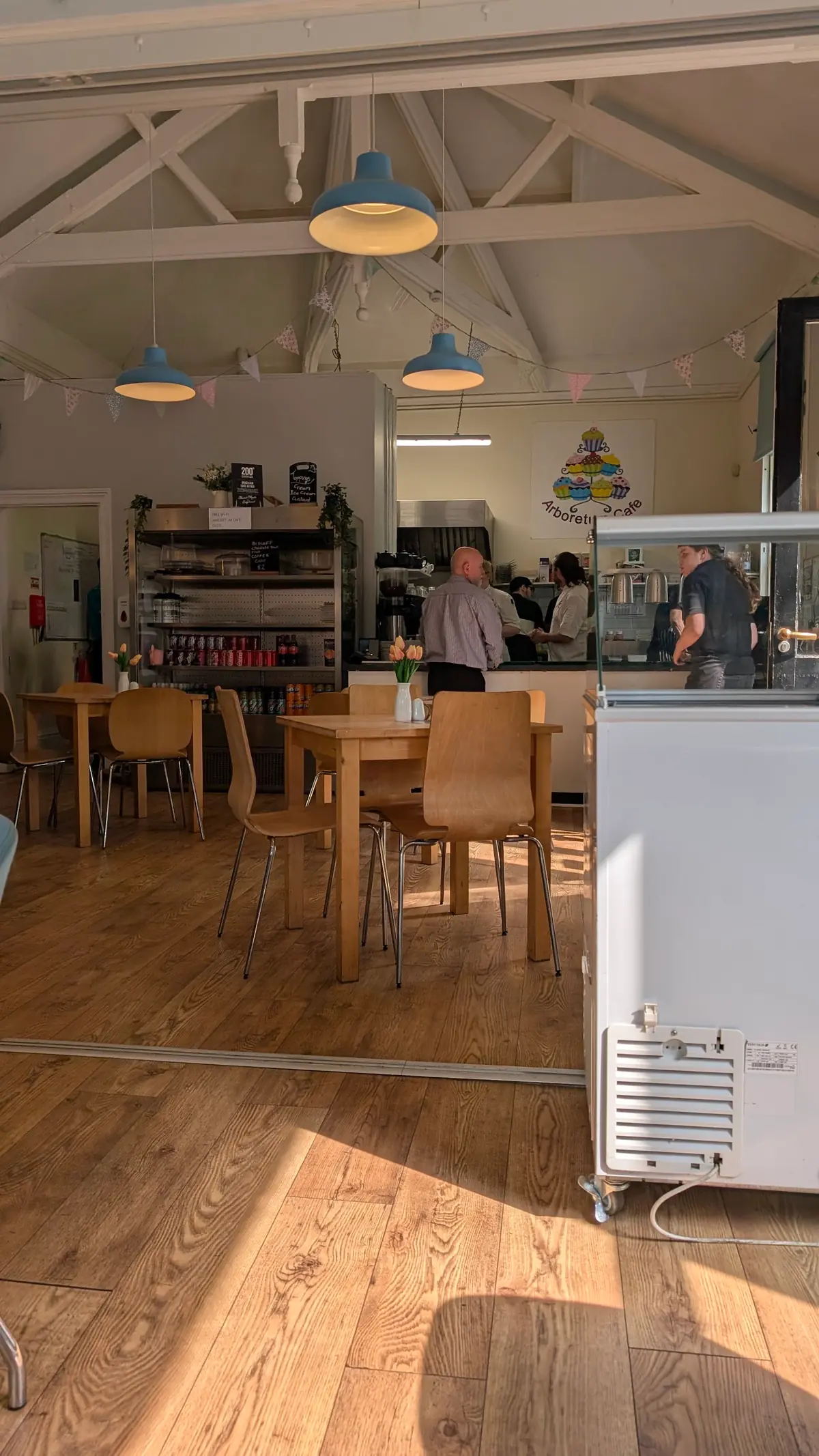 Lincoln Arboretum Cafe