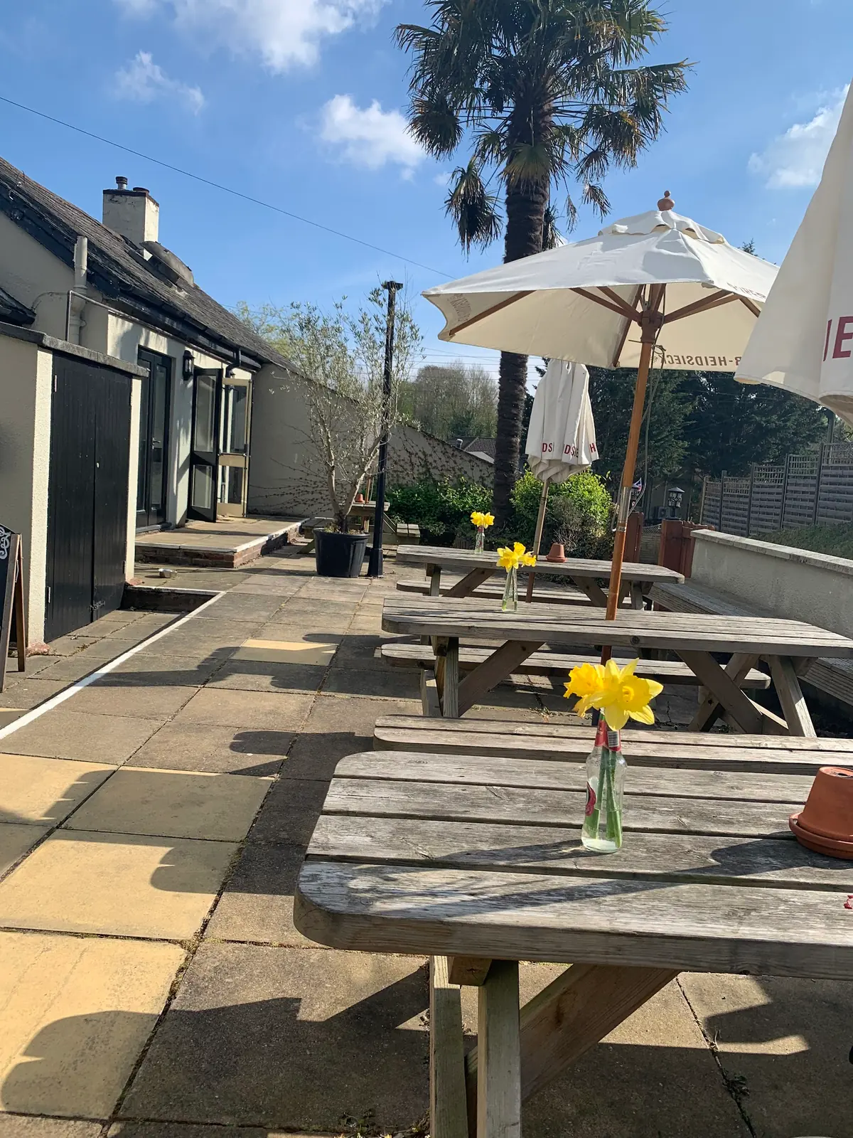 Three Horseshoes Exeter (Formerly The Stables) — Restaurants in Exeter