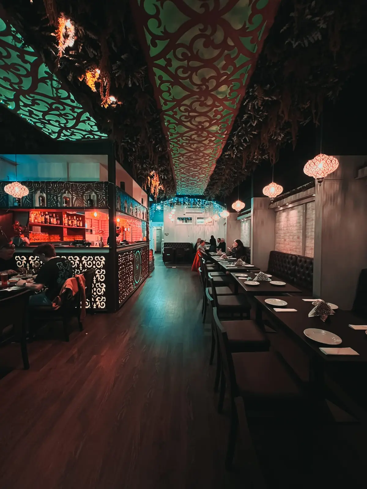 Inside The Coconut Bunch (തേങ്ങകുല ), Ayr