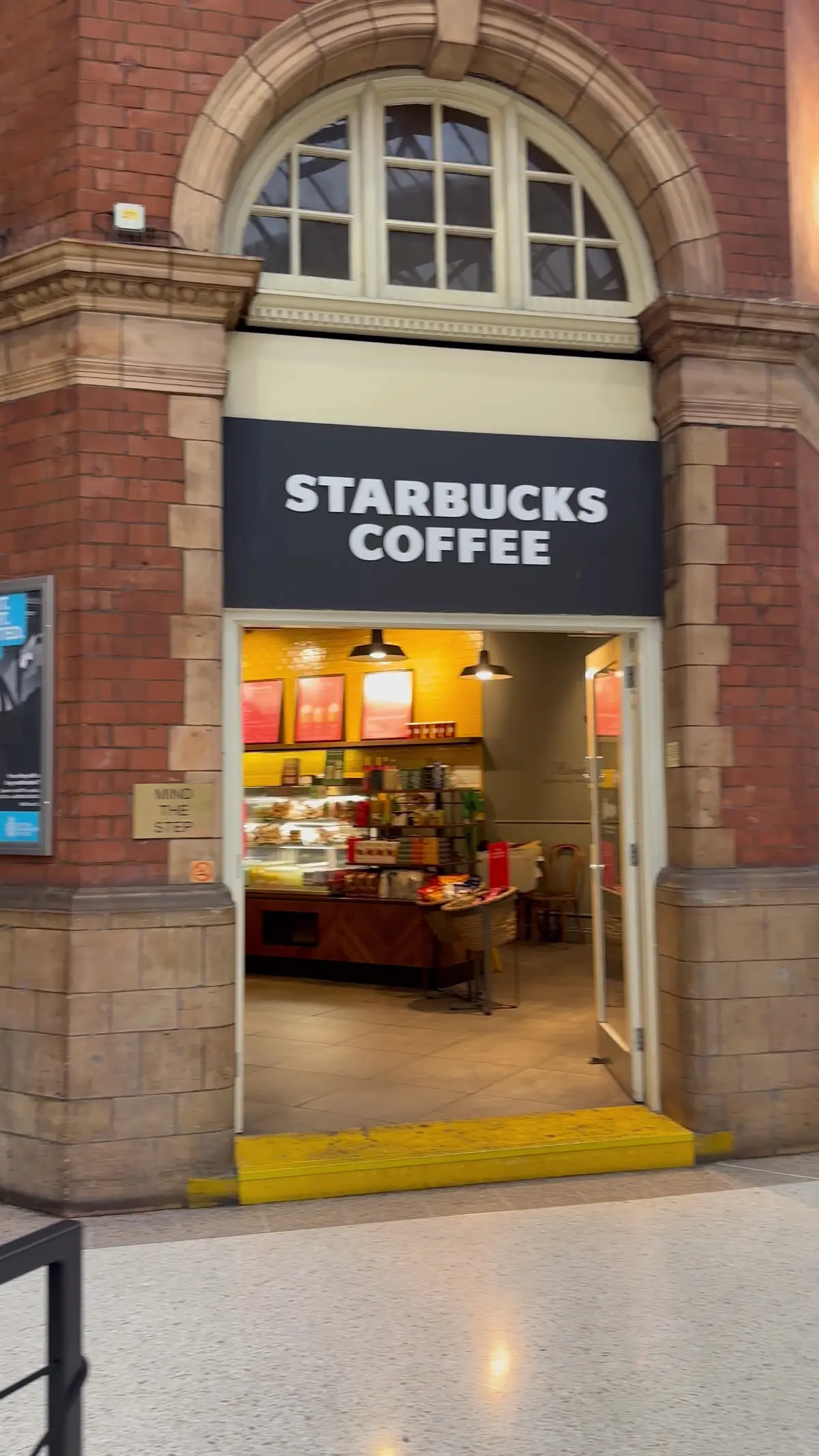 Starbucks Coffee photo (photo 1 of 3)