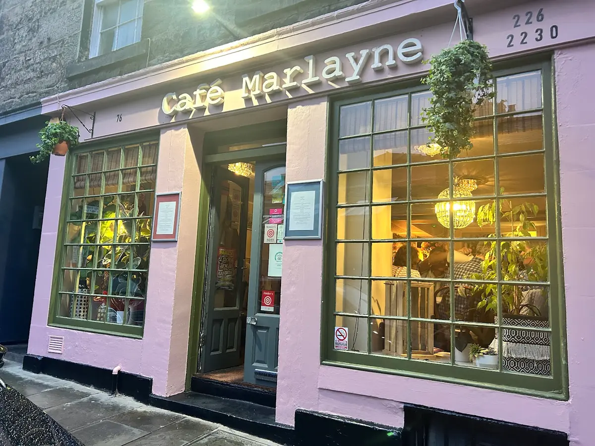 Cafe Marlayne photo (photo 1 of 3)