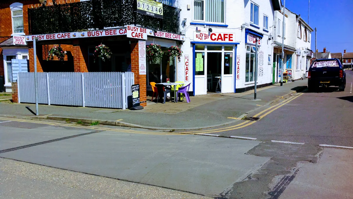 Busy Bee Cafe photo (photo 1 of 3)