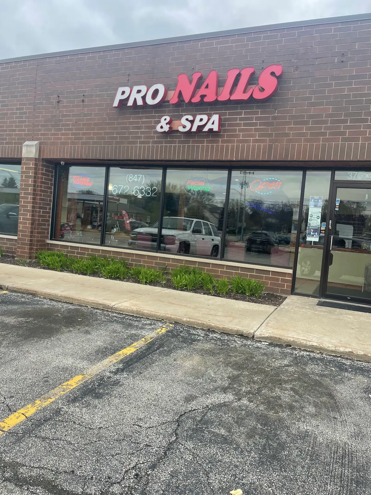 Pro Nails & SPA (Rt 41& grand in front of Speedway) photo (photo 1 of 3)