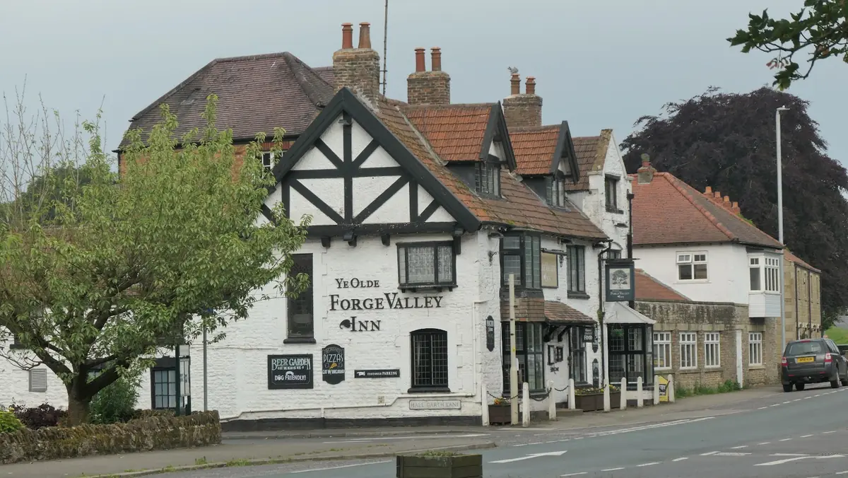 Ye Olde Forge Valley Inn photo (photo 3 of 3)
