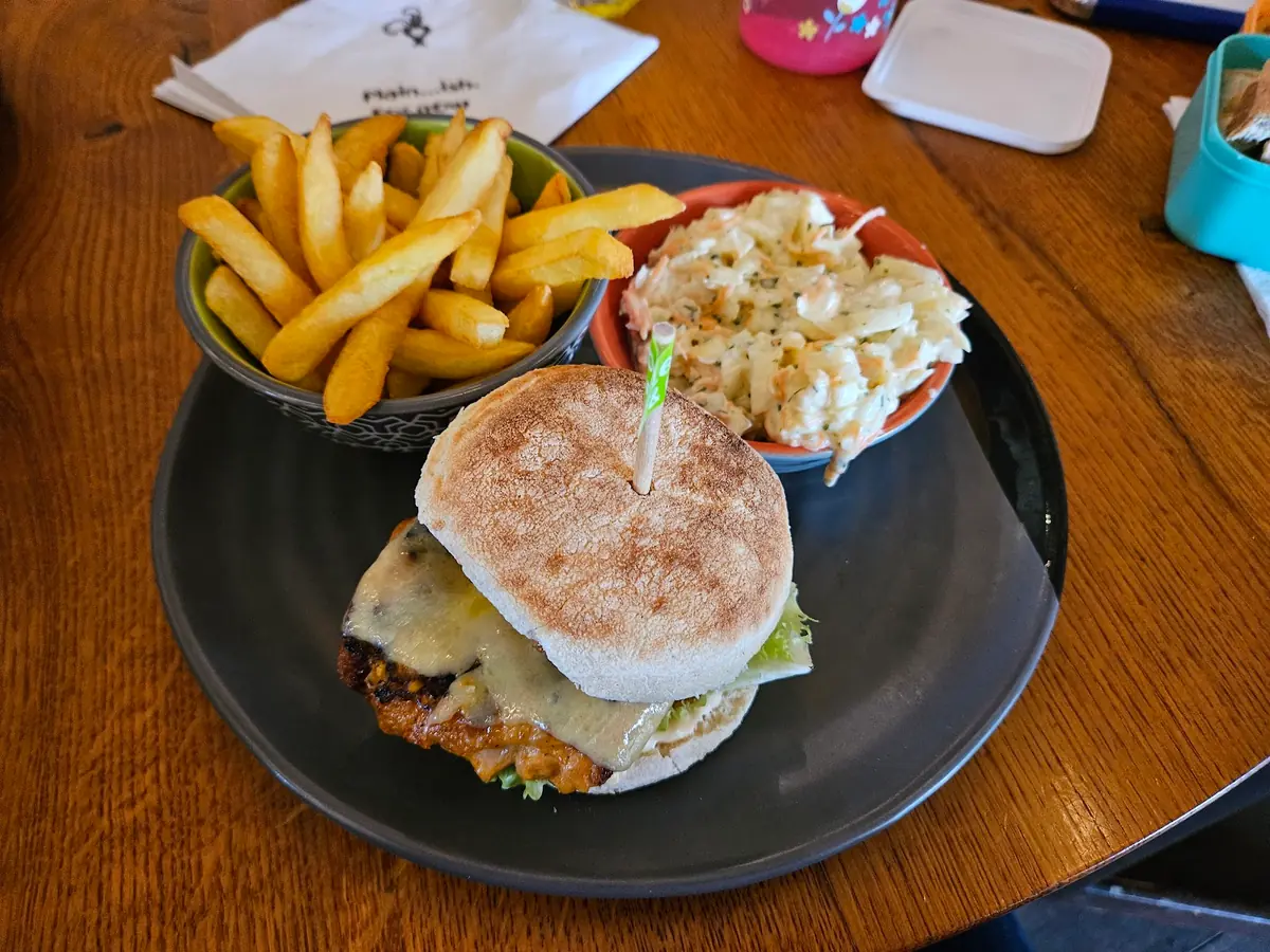 Nando's Dundee - Camperdown photo (photo 3 of 3)