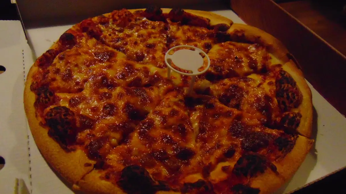 Pizza Piccante photo (photo 2 of 3)
