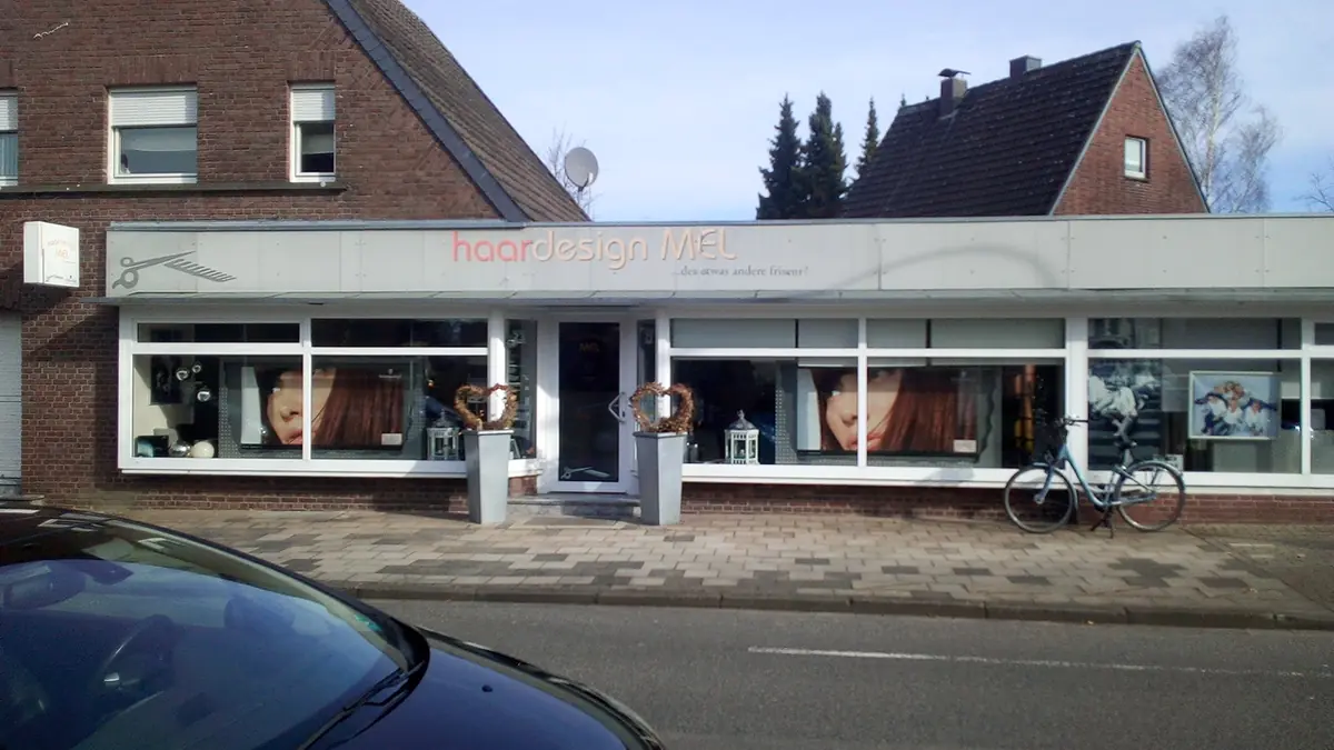 Naturel Herren Salon photo (photo 3 of 3)