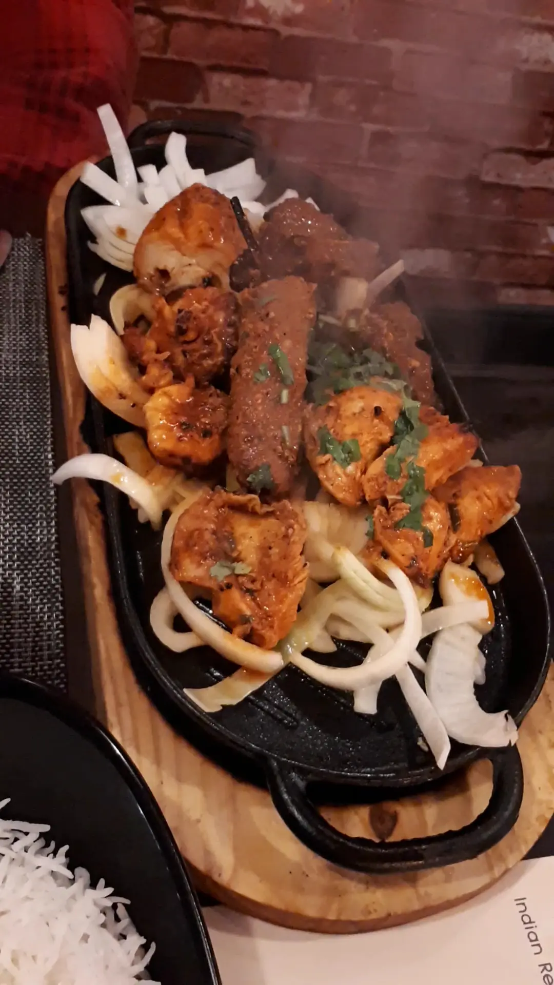 Handi Restaurant photo (photo 1 of 3)