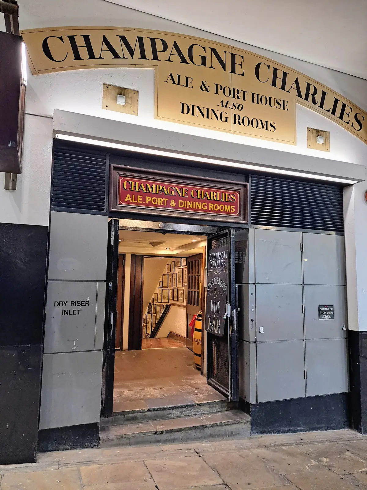 Champagne Charlies — Wine bars in London