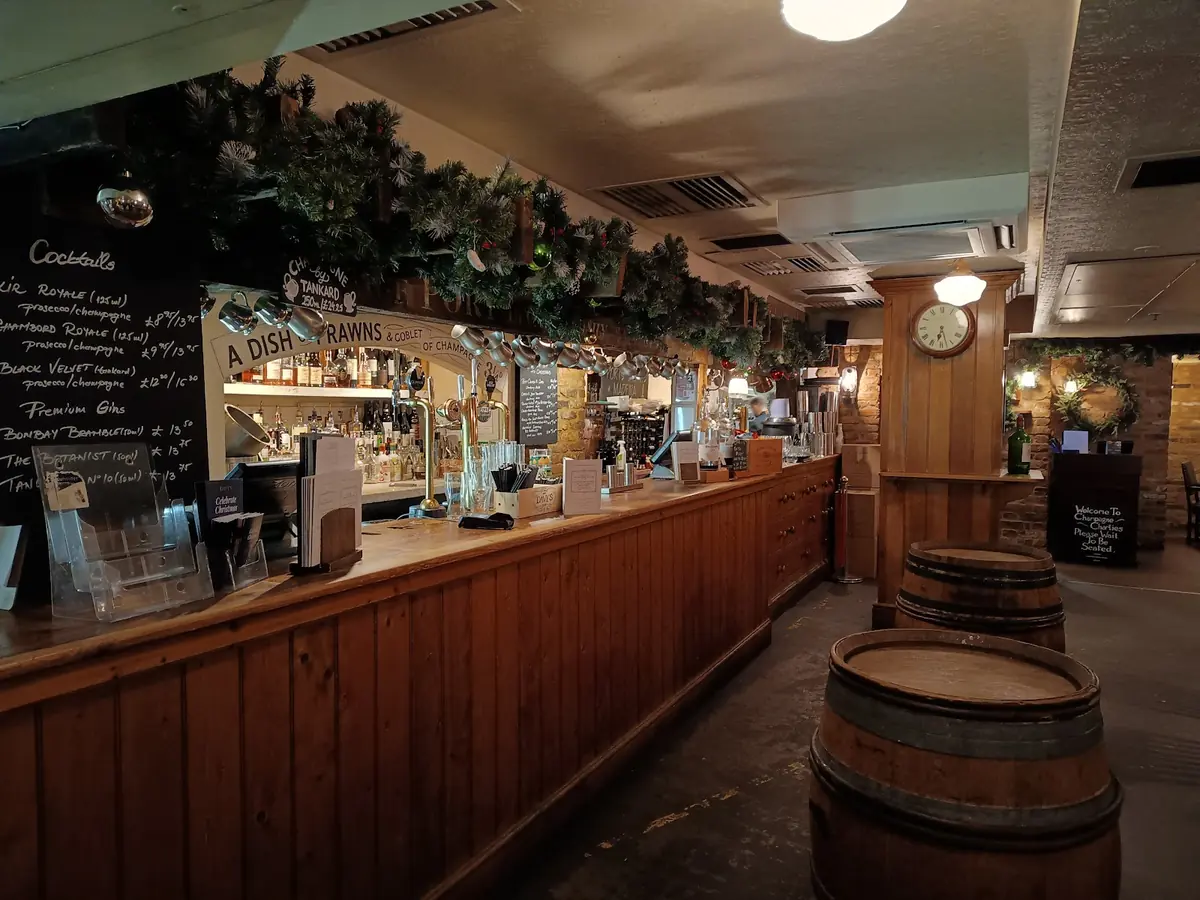 Champagne Charlies photo (photo 3 of 3)