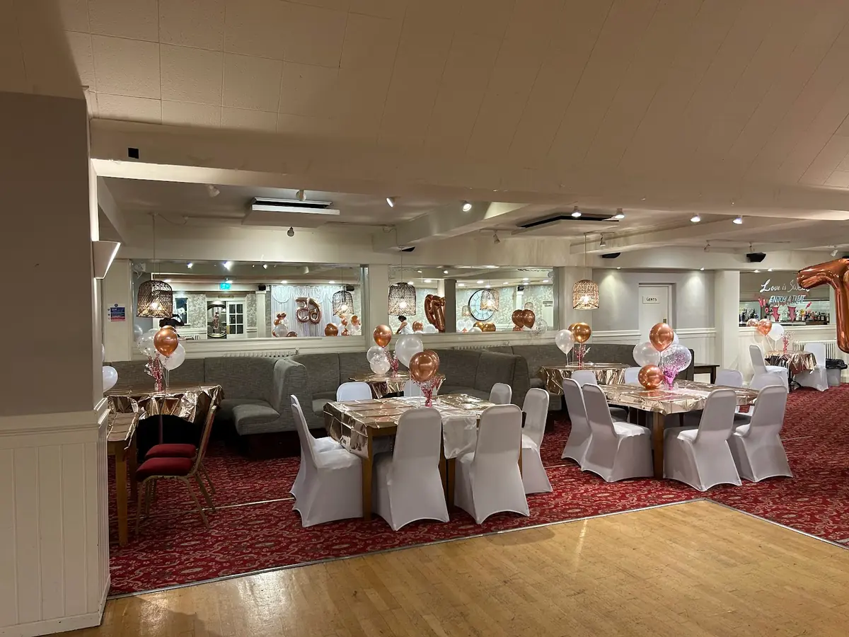 The Moonrakers & Crossways Suite Function Room photo (photo 2 of 3)