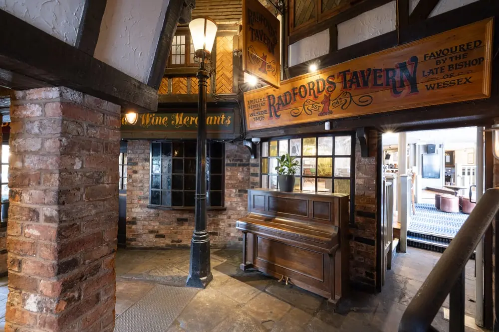 Mount Radford — Bars in Exeter