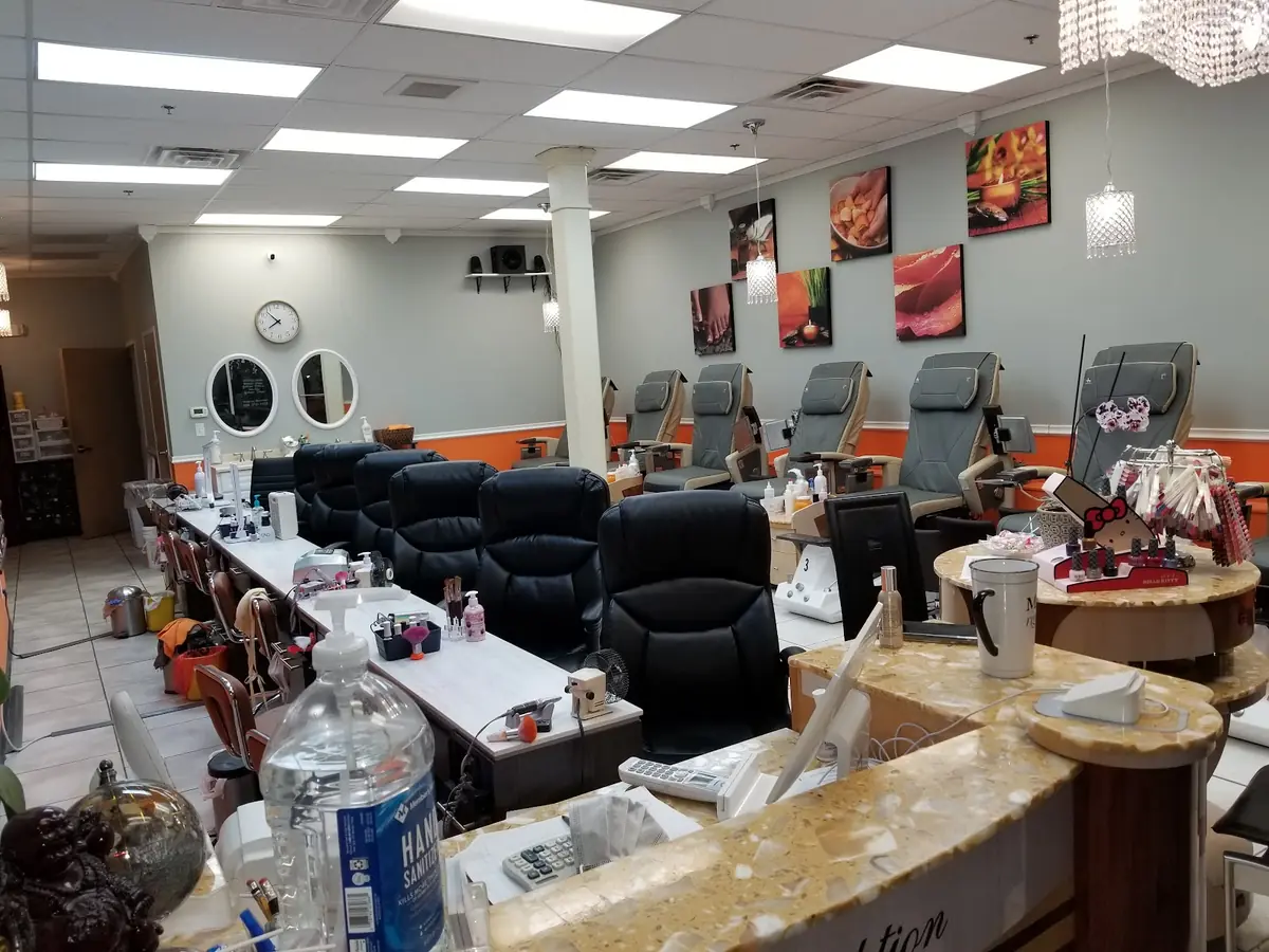 Elite Nail Spa photo (photo 2 of 3)