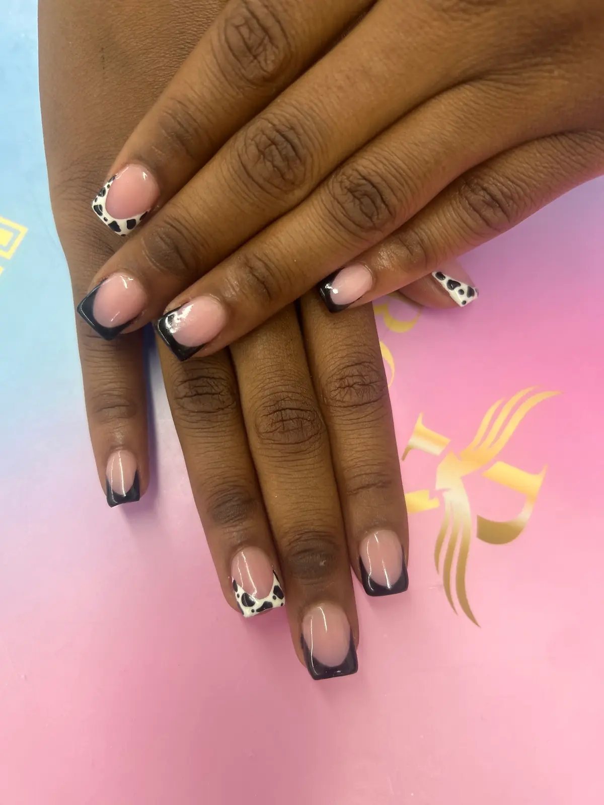 Linh Nails photo (photo 1 of 3)