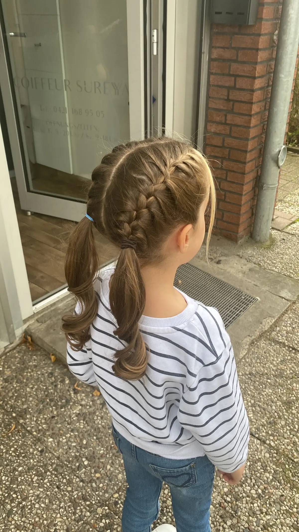 Coiffeur Süreyya — Hair Salons in Bremen