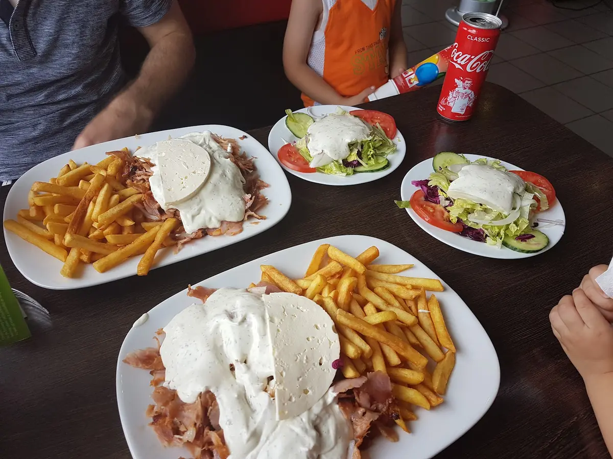 Mc Istanbul Kebap photo (photo 3 of 3)