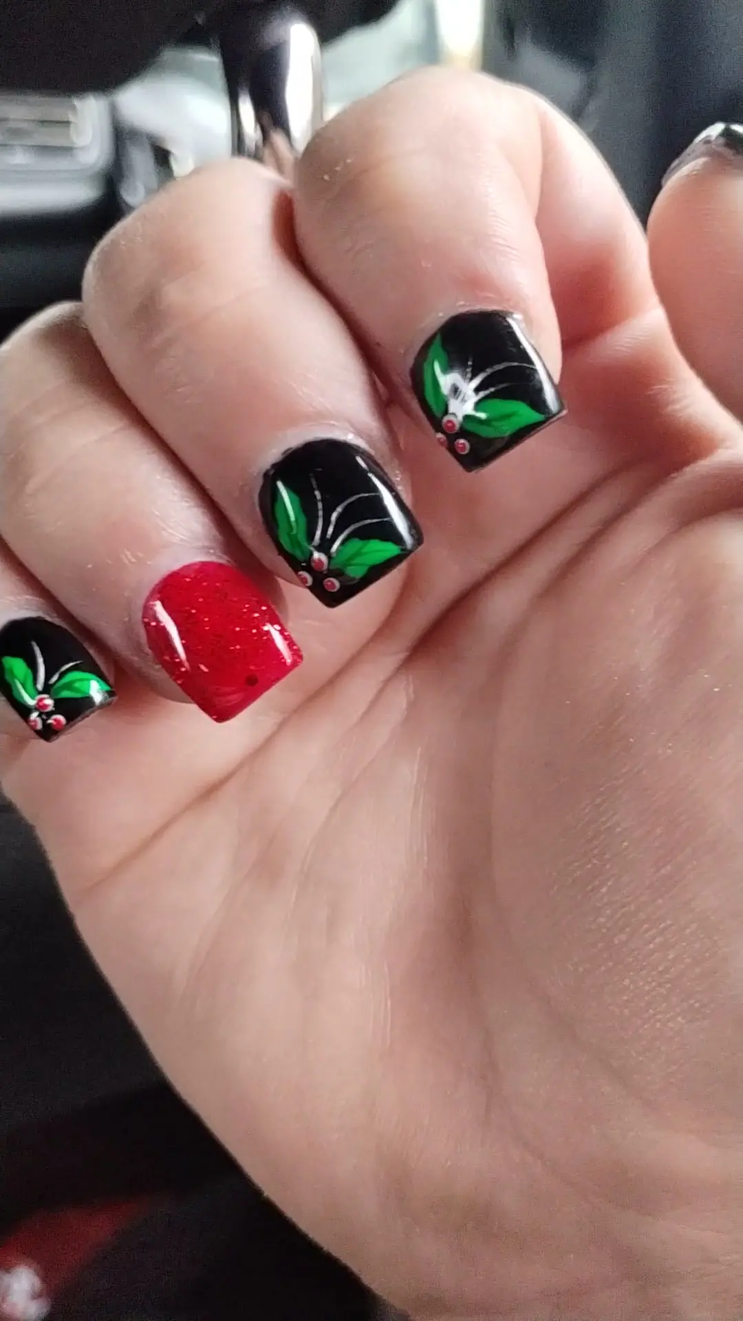 Sunny Nail Salon photo (photo 2 of 3)