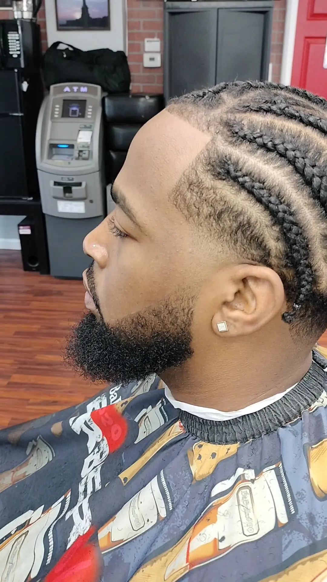Showcase Barbershop photo (photo 1 of 3)